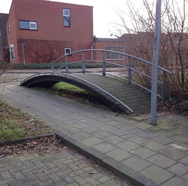 lagi desain gagal paham aelah © 2016 brilio.net