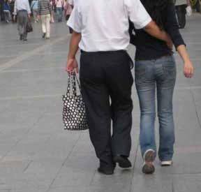 Cowok Tas © 2016 brilio.net Cowok Tas © 2016 brilio.net