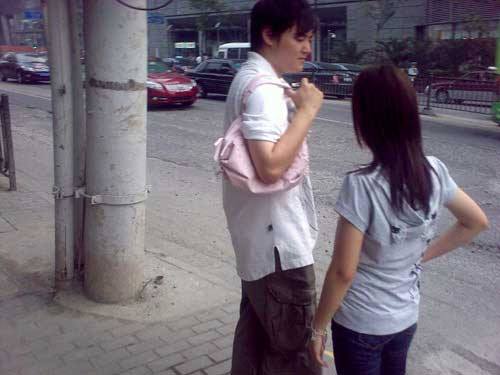 Cowok Tas © 2016 brilio.net Cowok Tas © 2016 brilio.net