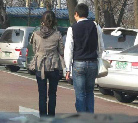 Cowok Tas © 2016 brilio.net Cowok Tas © 2016 brilio.net