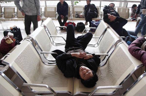 orang tidur sembarangan  © 2016 brilio.net