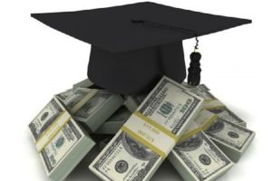 Kuliah di luar negeri masih dianggap mewah oleh orang Indonesia?