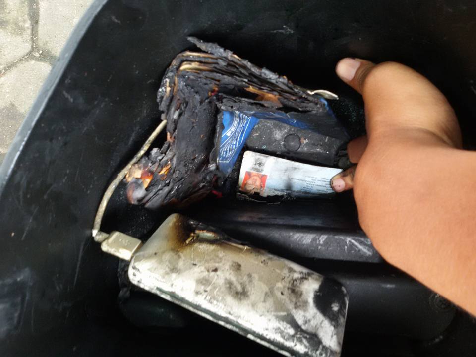 PB tebakar di motor © 2016 brilio.net PB tebakar di motor © 2016 brilio.net