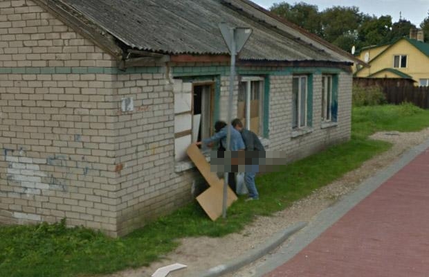 google street view moment © 2016 brilio.net