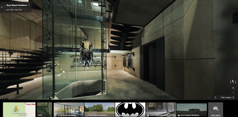 Yuk intip markas Batman pakai Google Street View, kamu bakal kaget!