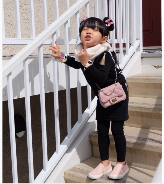 Rara taslim © 2016 brilio.net