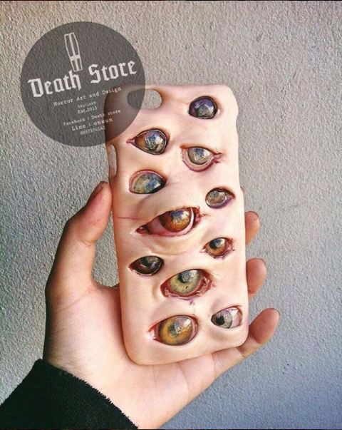 casing hp mengerikan 1-18 © 2016 brilio.net casing hp mengerikan 1-18 © 2016 brilio.net