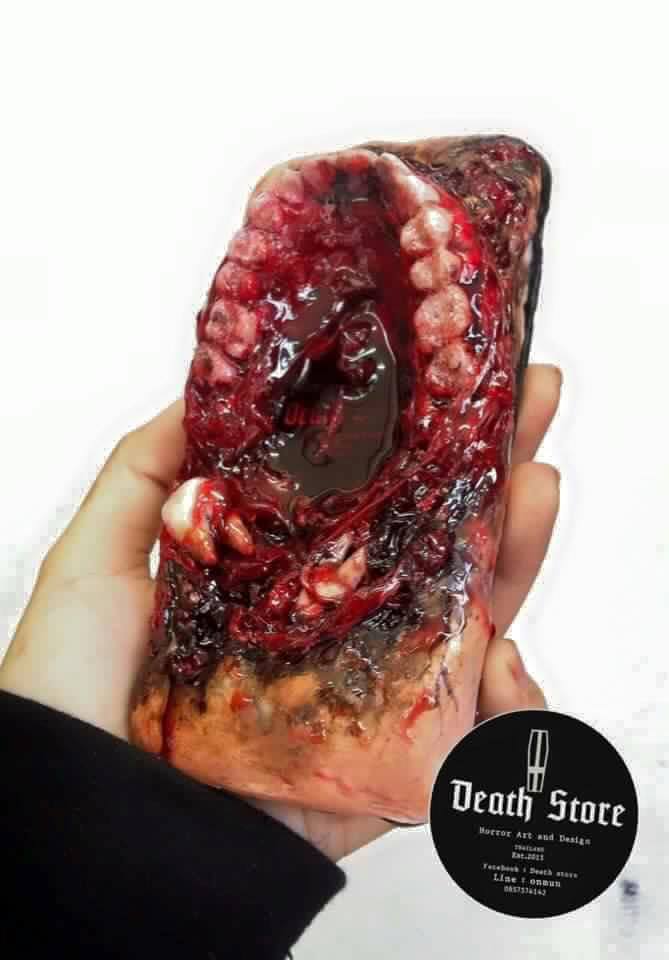 casing hp mengerikan 1-18 © 2016 brilio.net casing hp mengerikan 1-18 © 2016 brilio.net