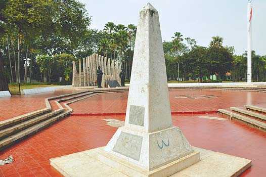 uang 100 ribu © 2016 brilio.net