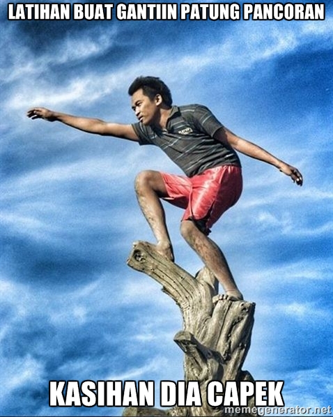 patung pancoran jadi meme © 2016 brilio.net