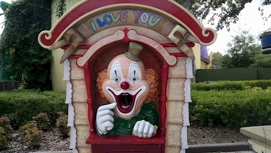 benda aneh ah © 2016 brilio.net