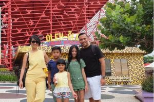 Perkenalkan Naura Ayu, si cantik bersuara merdu putri Nola Be3