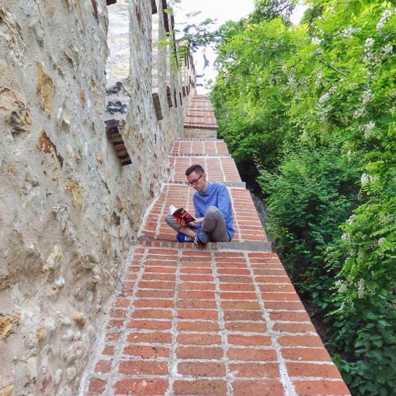 Book Calling  Jakub Pavlovsky Book Calling  Jakub Pavlovsky