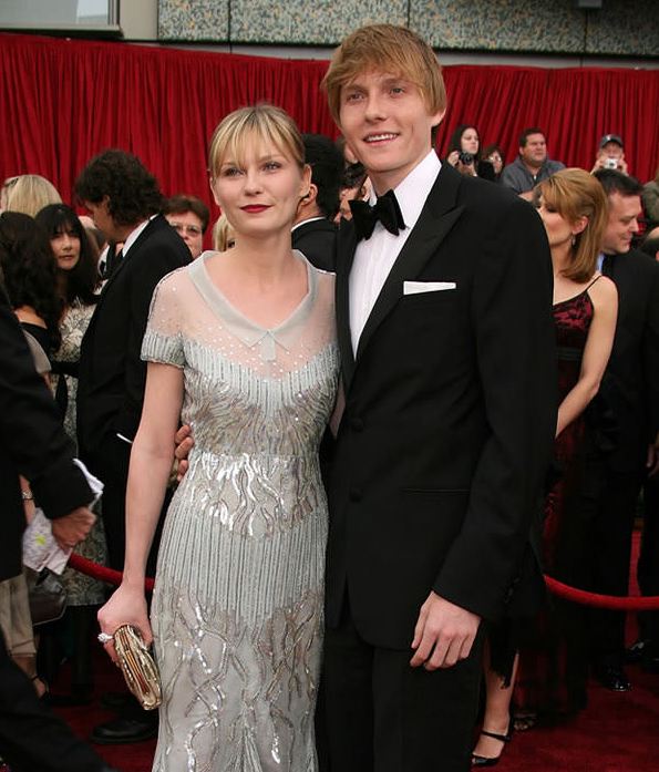 artis saudara cakep oi © 2016 brilio.net artis saudara cakep oi © 2016 brilio.net