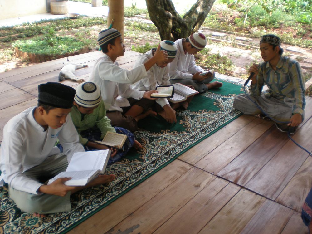 Hukuman Santri © 2016 brilio.net