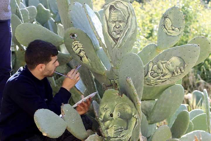 Penuh haru, Seniman ini ungkap keadaan rakyat Palestina lewat kaktus