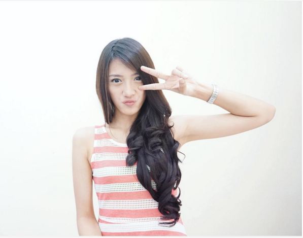 anissa aziza © 2016 brilio.net