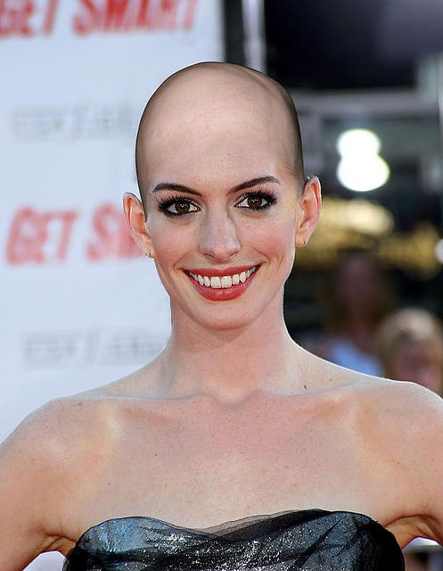 artis cewek botak © 2016 brilio.net artis cewek botak © 2016 brilio.net