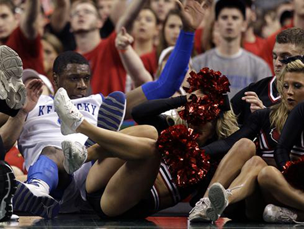 momen kocak cheerleader © 2016 brilio.net