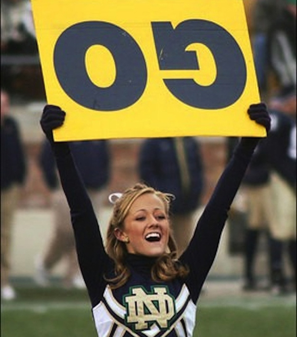 momen kocak cheerleader © 2016 brilio.net