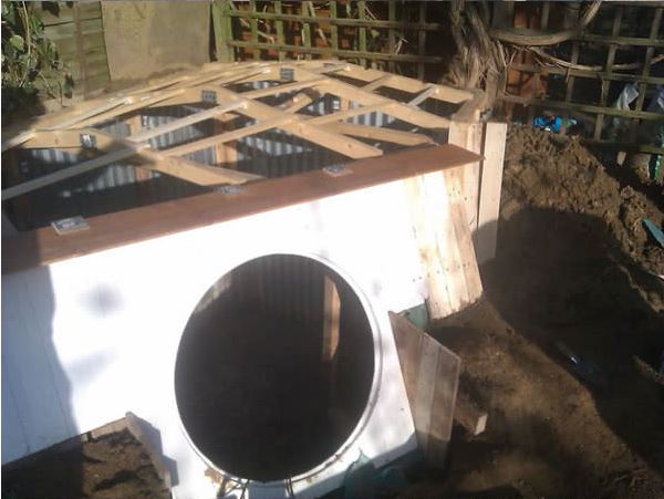 rumah hobbit ashley © 2016 brilio.net