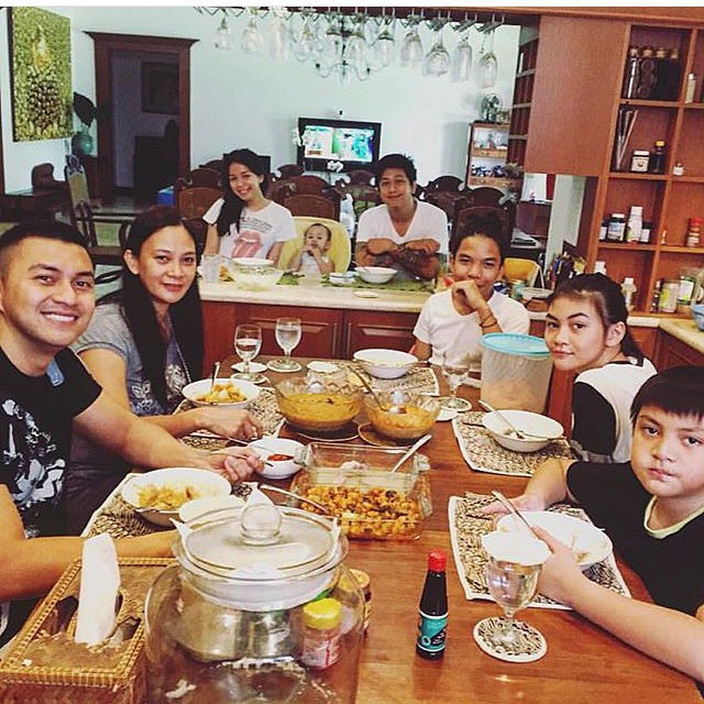 artis nenek cantik © 2016 brilio.net