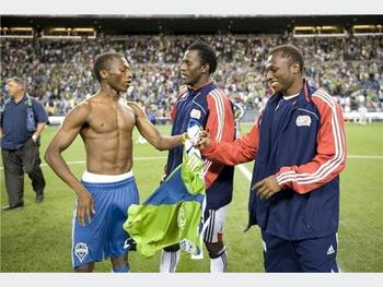 Bola Kembar © 2016 brilio.net