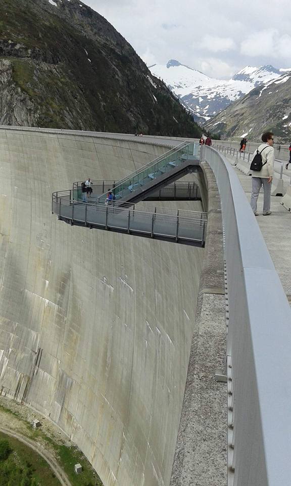 jalan serem bener © 2016 brilio.net jalan serem bener © 2016 brilio.net