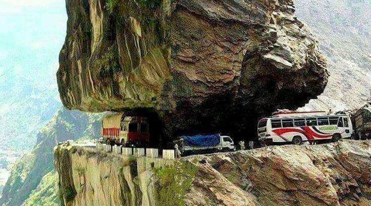 jalan serem bener © 2016 brilio.net jalan serem bener © 2016 brilio.net