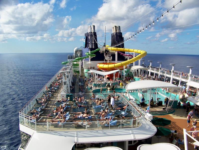 norwegian epic cruise line © 2016 brilio.net norwegian epic cruise line © 2016 brilio.net