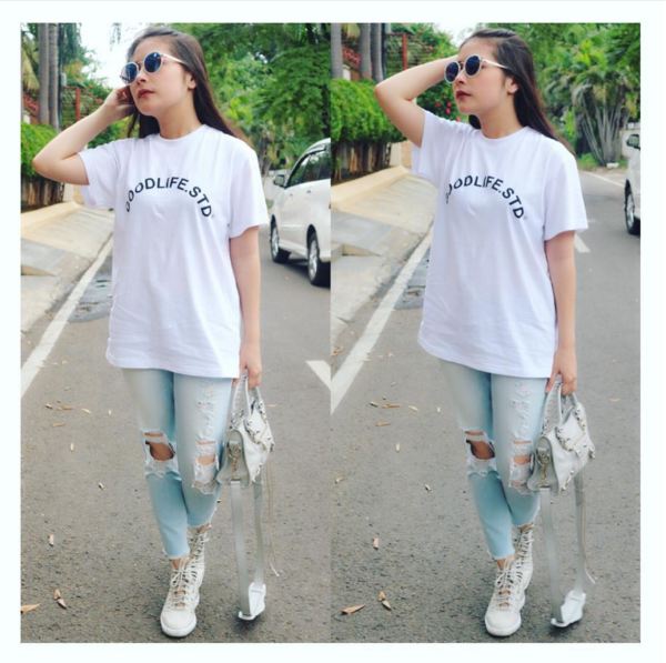 artis bertubuh mungil 1-10 © 2016 brilio.net artis bertubuh mungil 1-10 © 2016 brilio.net