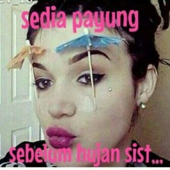 20 Meme hujan ini bikin kamu ngakak & nggak kedinginan!