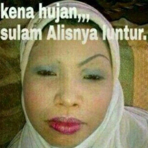 20 Meme hujan ini bikin kamu ngakak & nggak kedinginan!