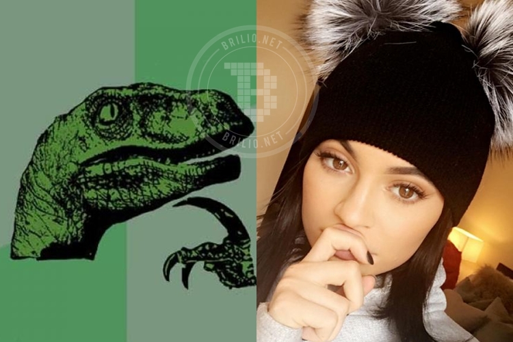 T-Rex hands selfie © 2016 brilio.net T-Rex hands selfie © 2016 brilio.net