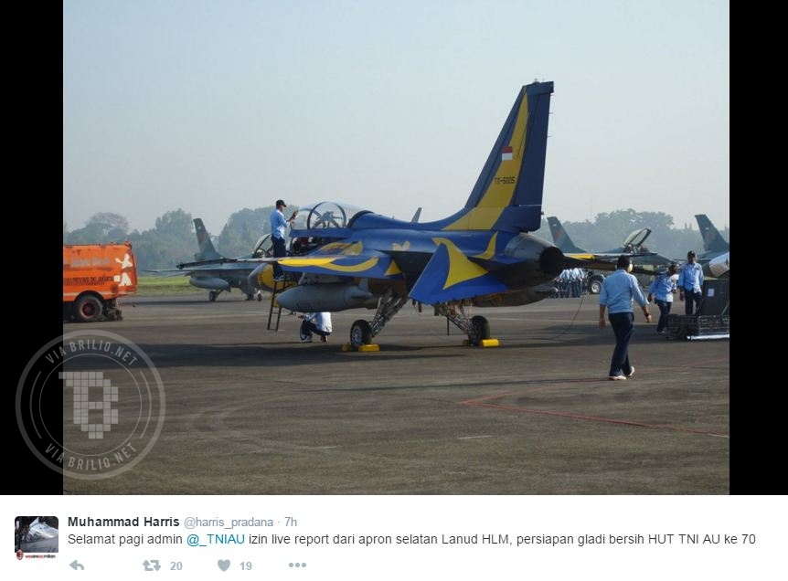 6 Foto gladi bersih HUT TNI AU sebelum 2 prajurit terjun payung gugur