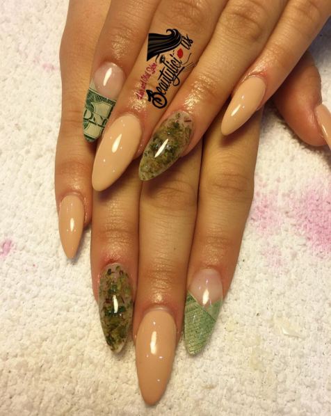 Weed Nail © 2016 brilio.net Weed Nail © 2016 brilio.net