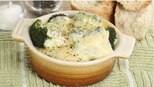 Nggak cuma digoreng tepung, 10 kreasi brokoli ini juga sedap abis!