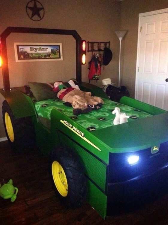 tidur kendaraan  © 2016 brilio.net tidur kendaraan  © 2016 brilio.net