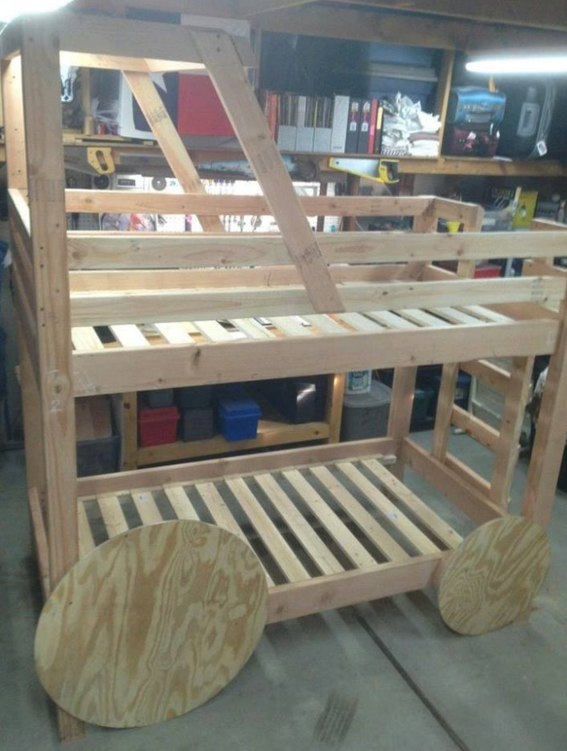 tidur kendaraan  © 2016 brilio.net tidur kendaraan  © 2016 brilio.net