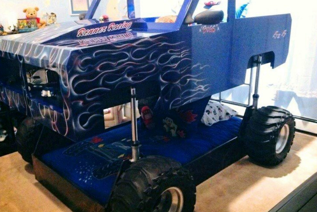 tidur kendaraan  © 2016 brilio.net tidur kendaraan  © 2016 brilio.net