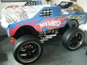 tidur kendaraan  © 2016 brilio.net tidur kendaraan  © 2016 brilio.net