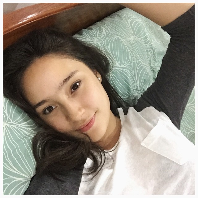 selfie bangun tidur © 2016 brilio.net