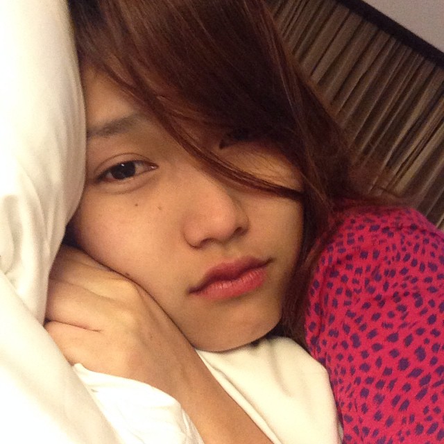 selfie bangun tidur © 2016 brilio.net