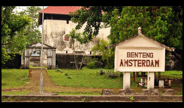 wisata maluku © 2016 brilio.net wisata maluku © 2016 brilio.net