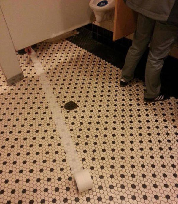 21 Ketiban apes © 2016 brilio.net 21 Ketiban apes © 2016 brilio.net