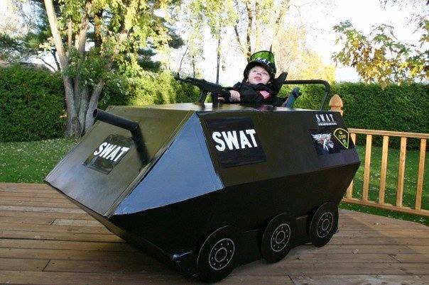 Roda Hero © 2016 brilio.net