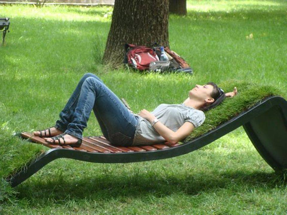 Bangku Nyeleneh © 2016 brilio.net