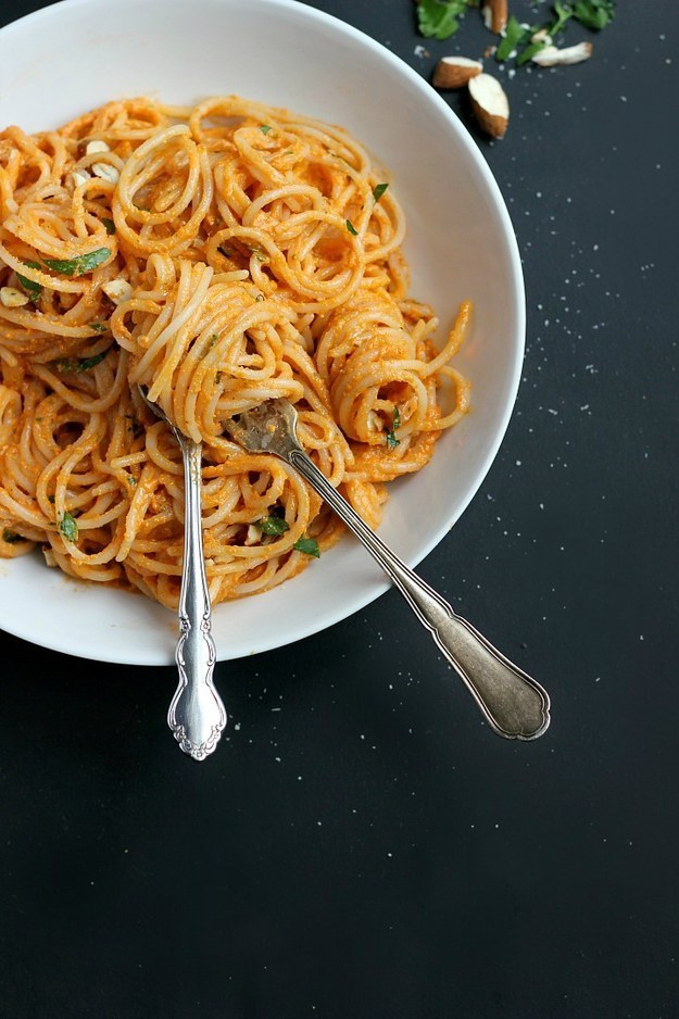 Tak cuma carbonara, 17 kreasi spageti ini wajib kamu coba 