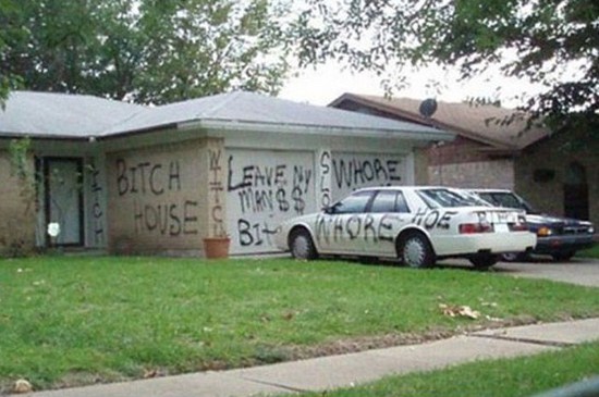 24 Ketahuan selingkuh © 2016 brilio.net 24 Ketahuan selingkuh © 2016 brilio.net