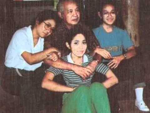 Pak Harto Bu Tien © 2016 brilio.net Pak Harto Bu Tien © 2016 brilio.net